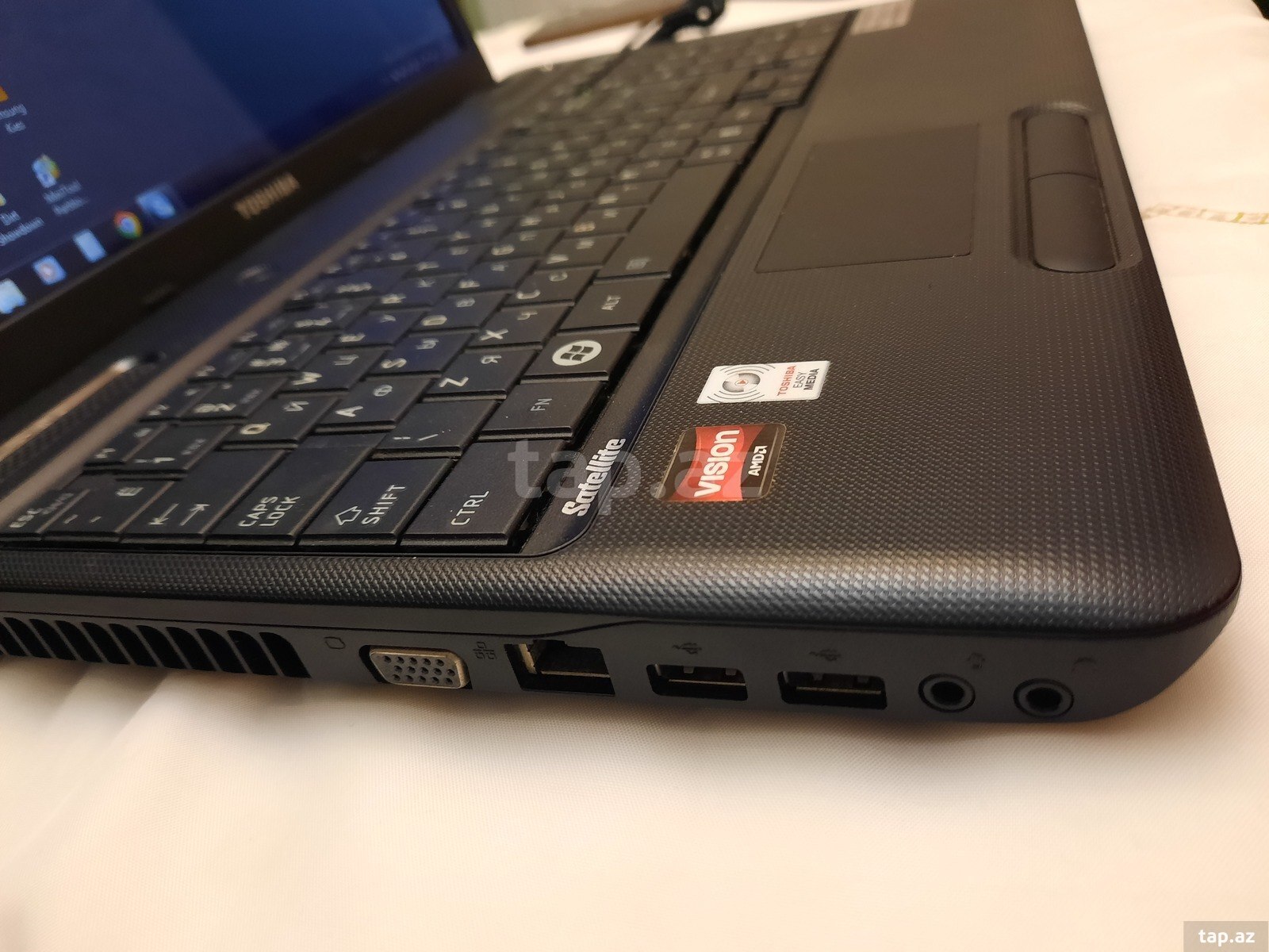 Noutbuk "Toshiba" (3)