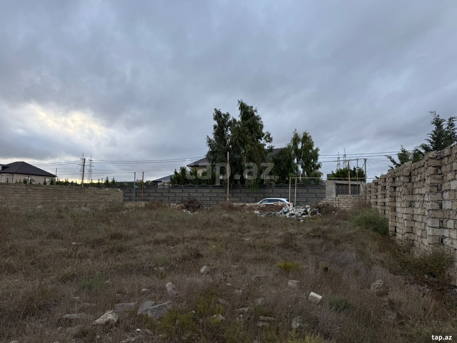 8.33 sot torpaq sahəsi, Şüvəlan qəs. (2)