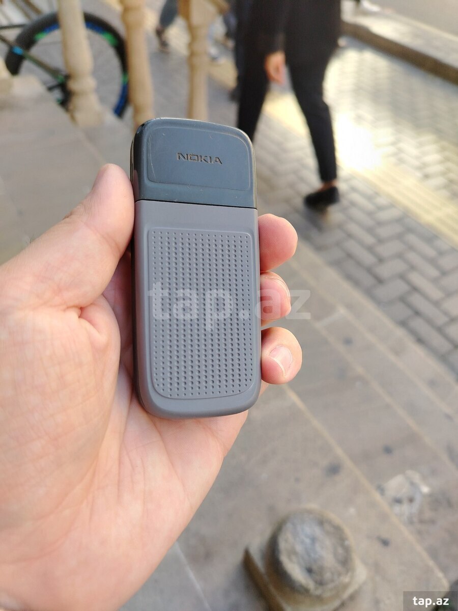 Nokia 1208 Black (2)