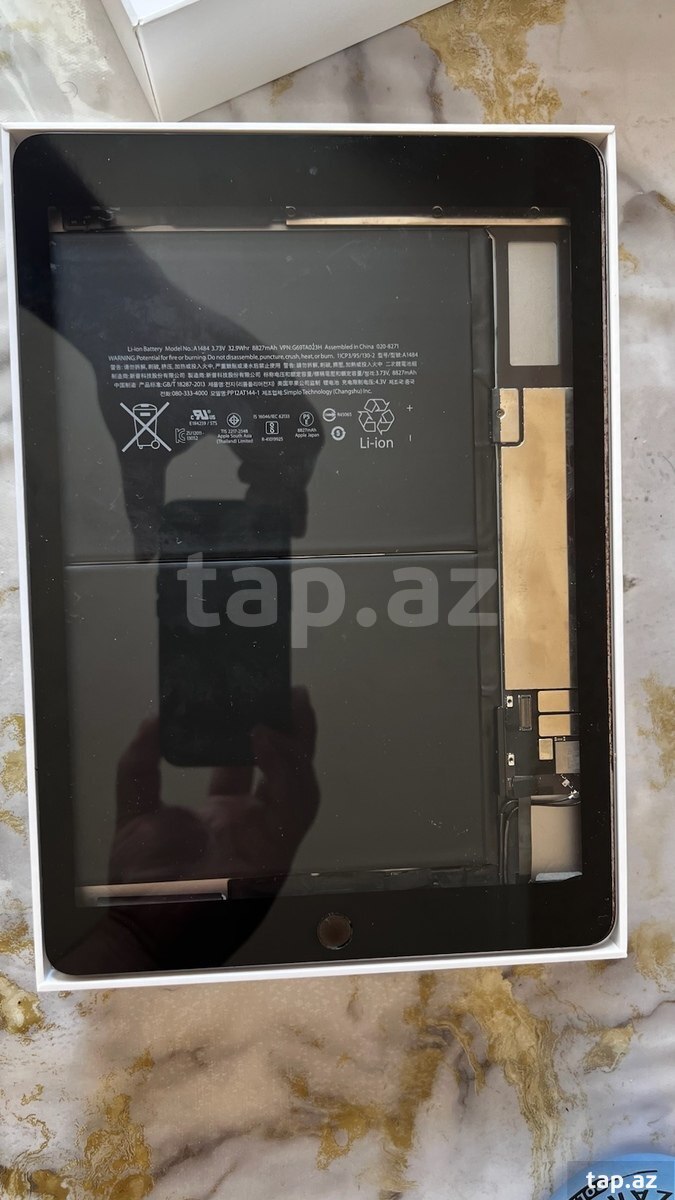 iPad 6 A1893 (5)