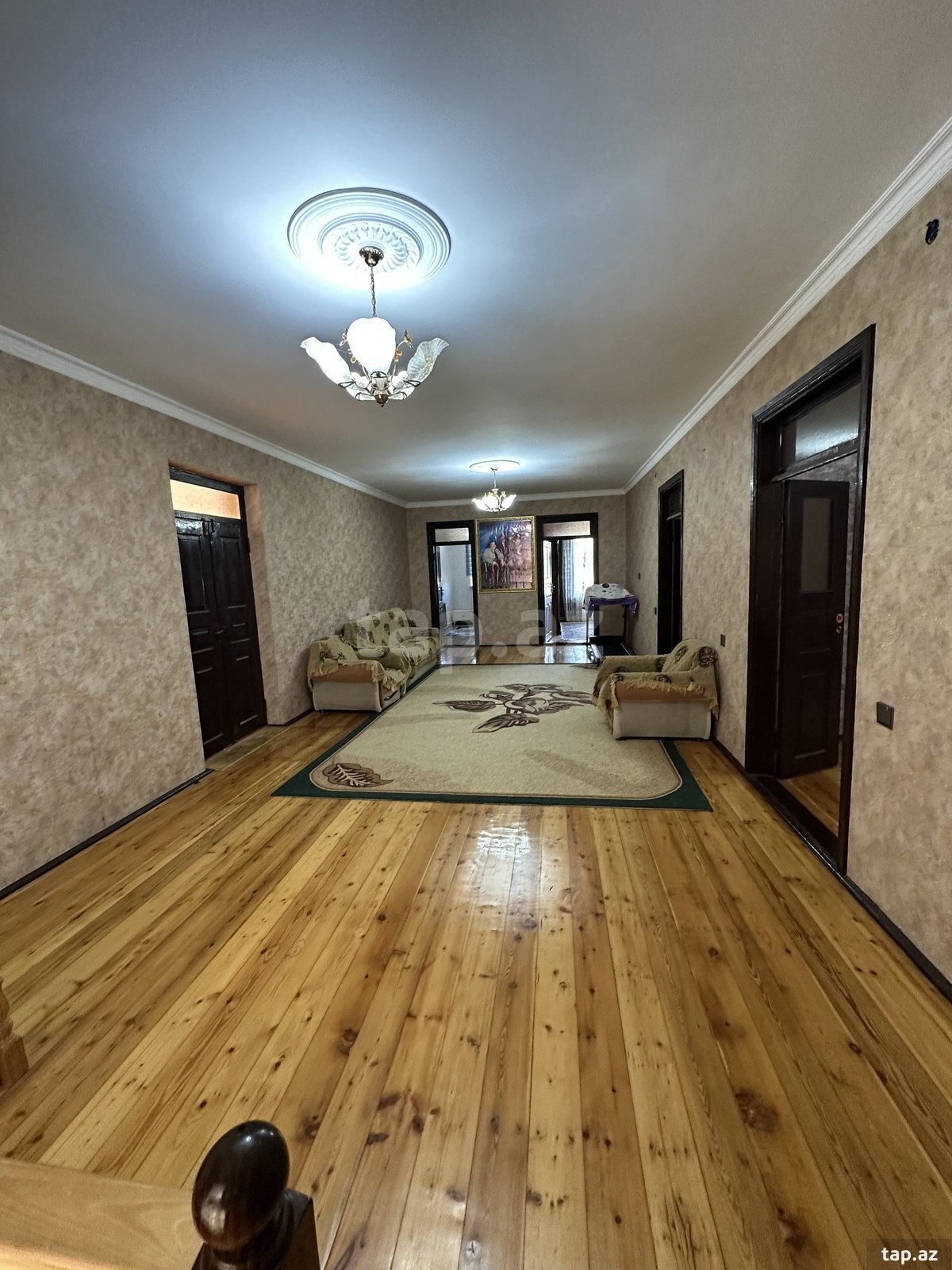 Həyət evi, Saray qəs.