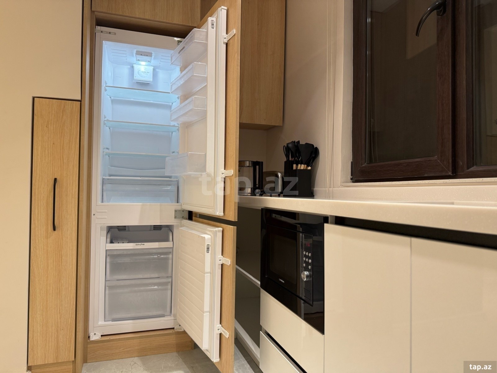 2-otaqlı mənzil kirayə verilir, Sahil m., 50 m² (23)