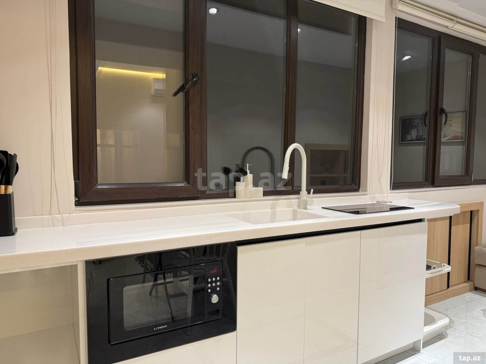 2-otaqlı mənzil kirayə verilir, Sahil m., 50 m² (22)