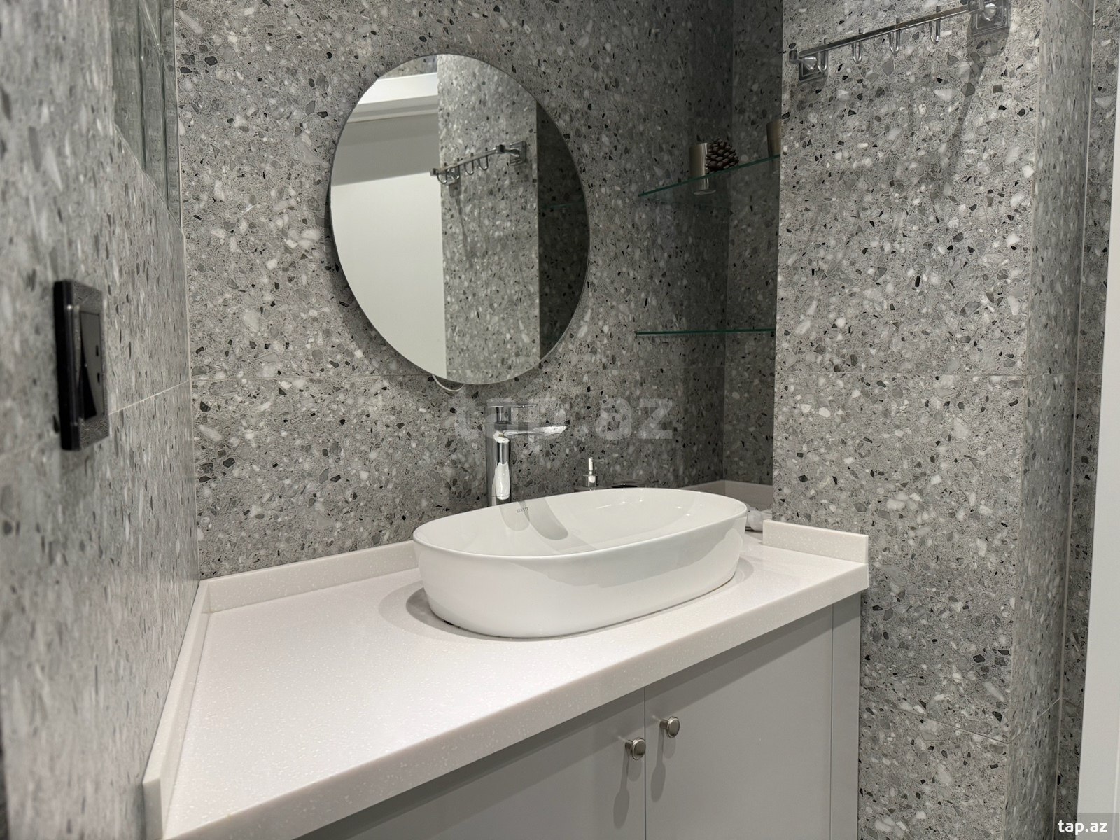 2-otaqlı mənzil kirayə verilir, Sahil m., 50 m² (15)