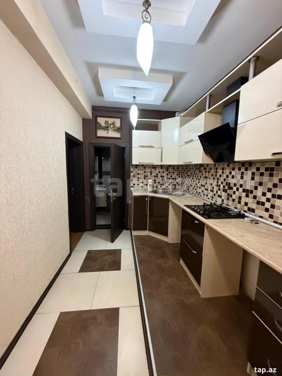 3-otaqlı yeni tikili, M. Xiyabani küç., 85 m²