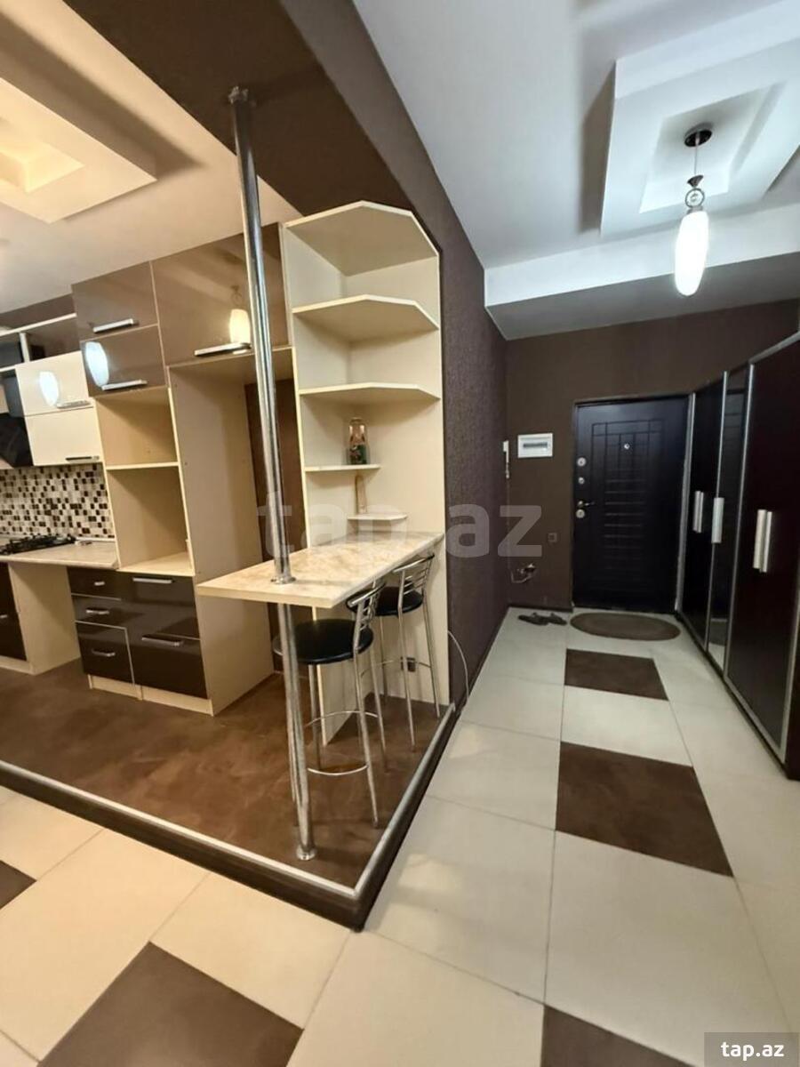 3-otaqlı yeni tikili, M. Xiyabani küç., 85 m²