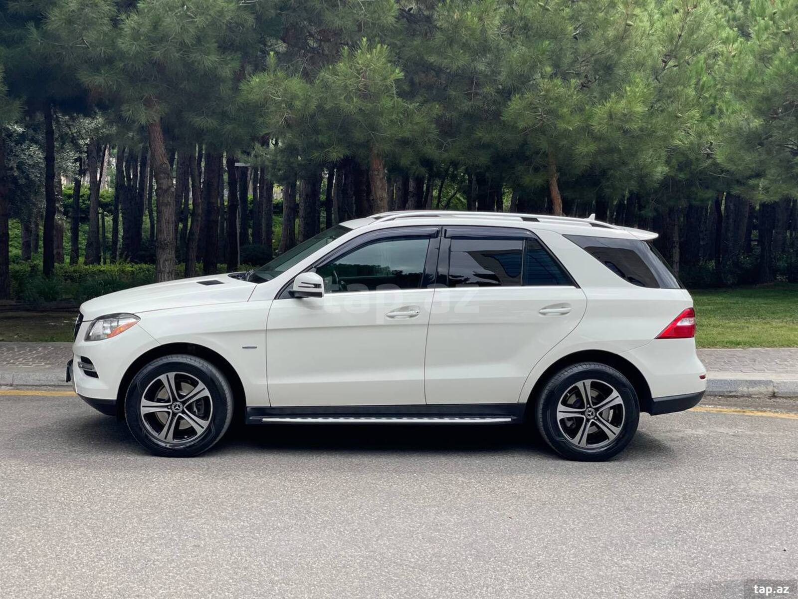 Mercedes ML 350, 2011 il (3)