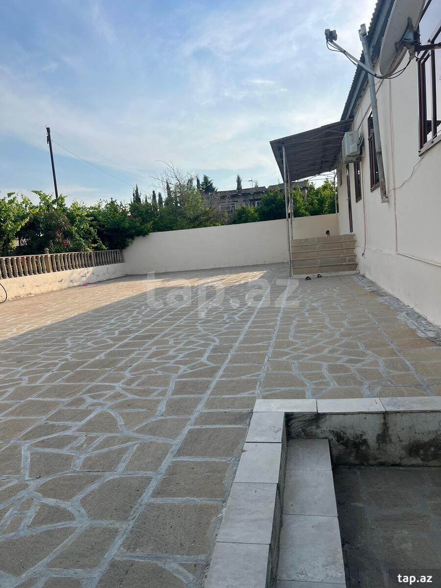Həyət evi, Qaradağ r.