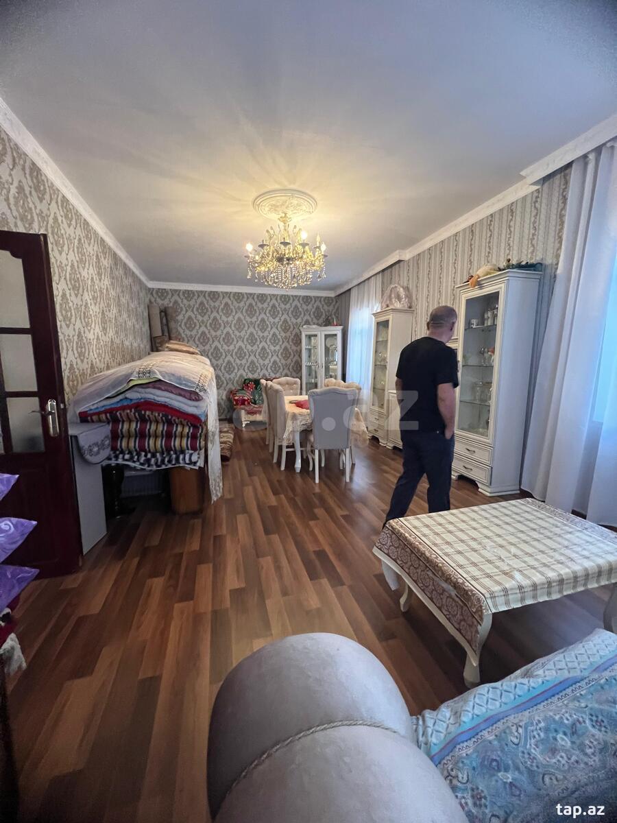 Həyət evi, Qaradağ r.