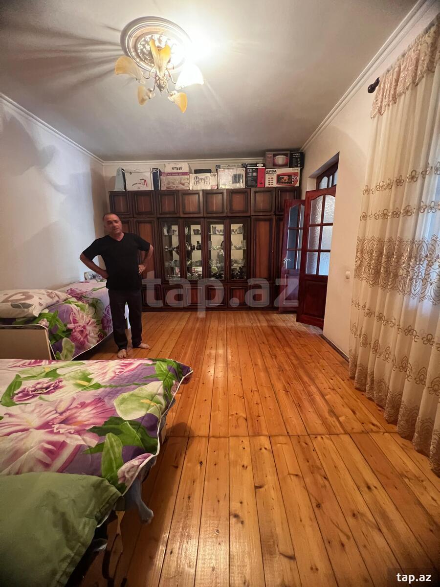 Həyət evi, Qaradağ r.