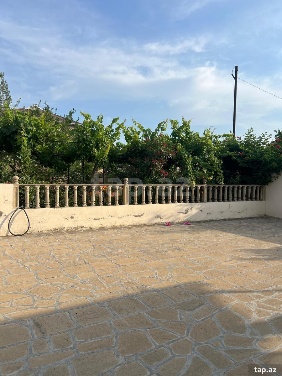 Həyət evi, Qaradağ r.