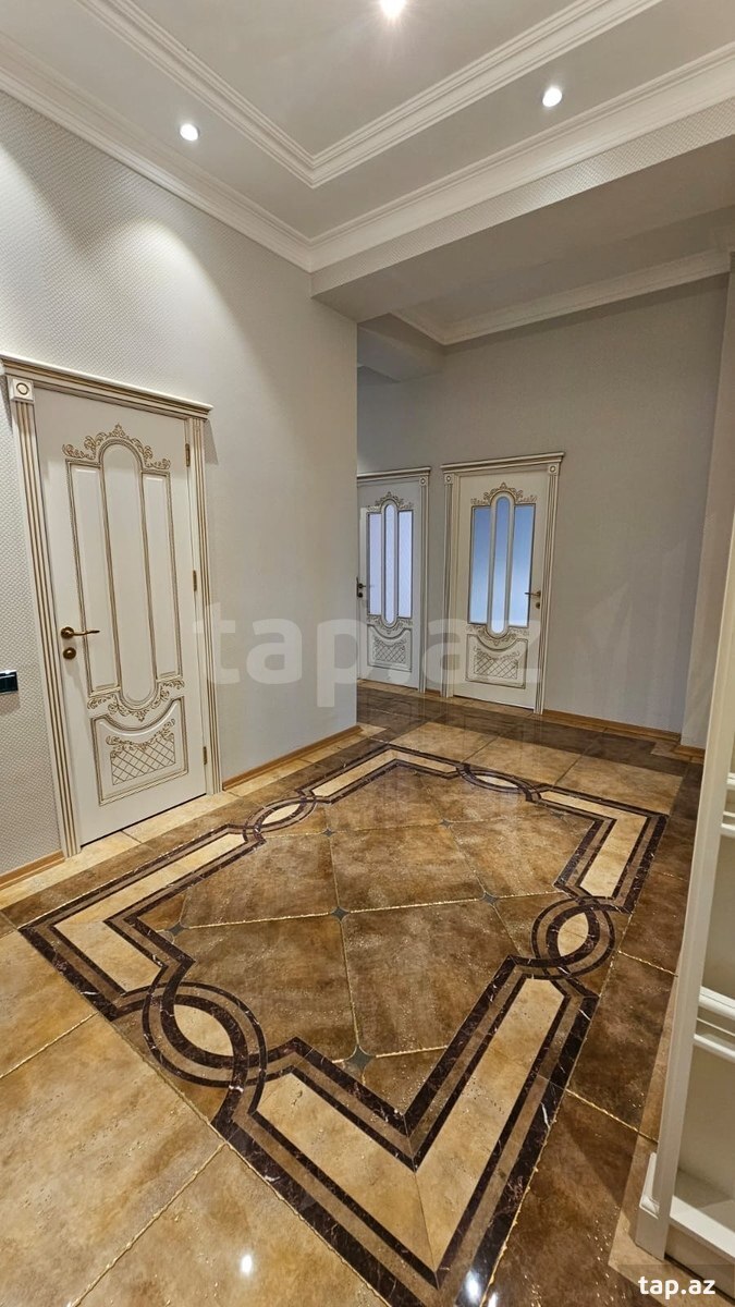 3-otaqlı yeni tikili, Həsən Əliyev küç., 141 m²