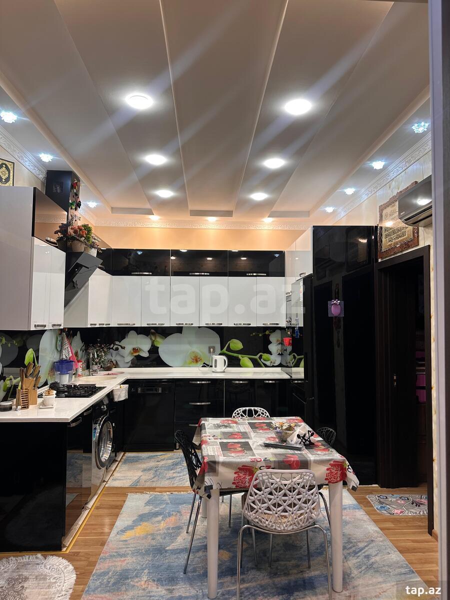 3-otaqlı yeni tikili, Heydər Əliyev pr., 100 m²