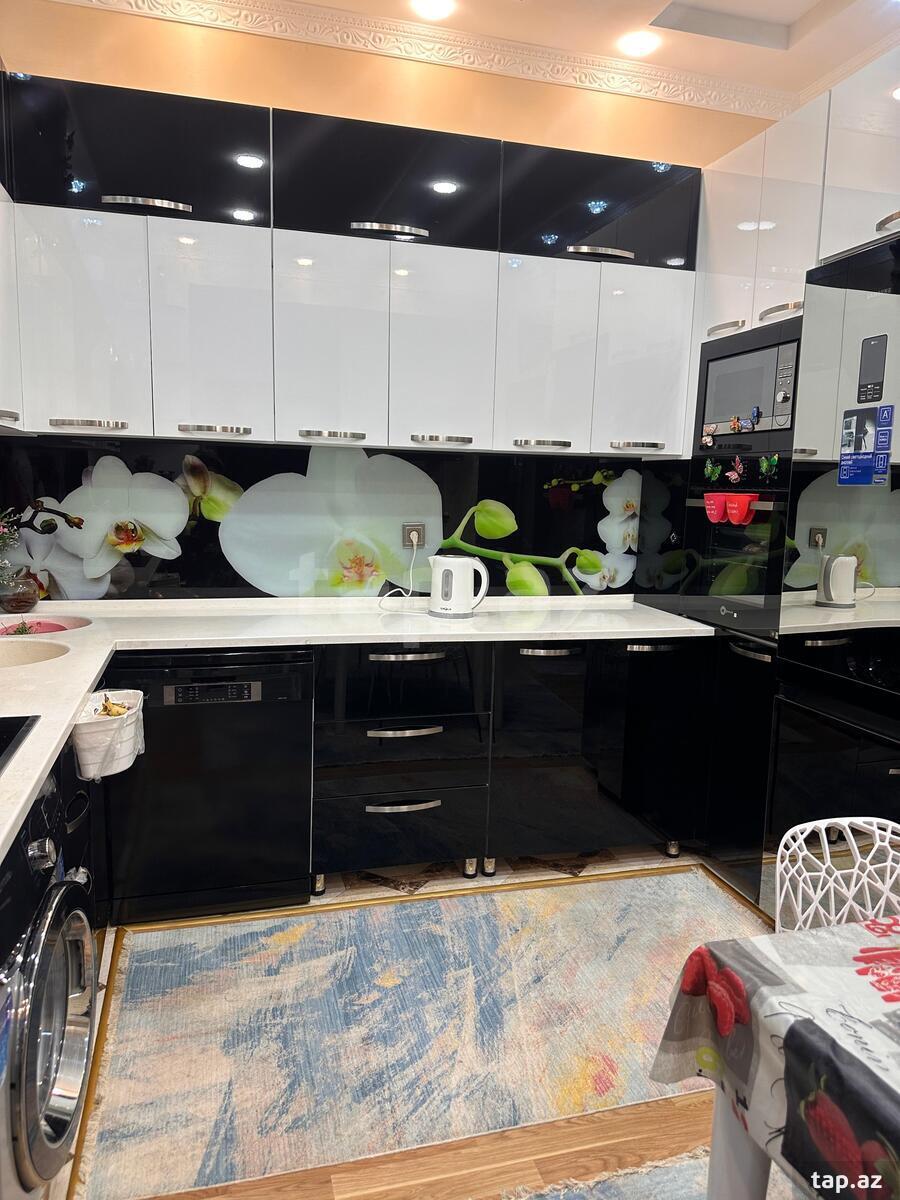 3-otaqlı yeni tikili, Heydər Əliyev pr., 100 m²