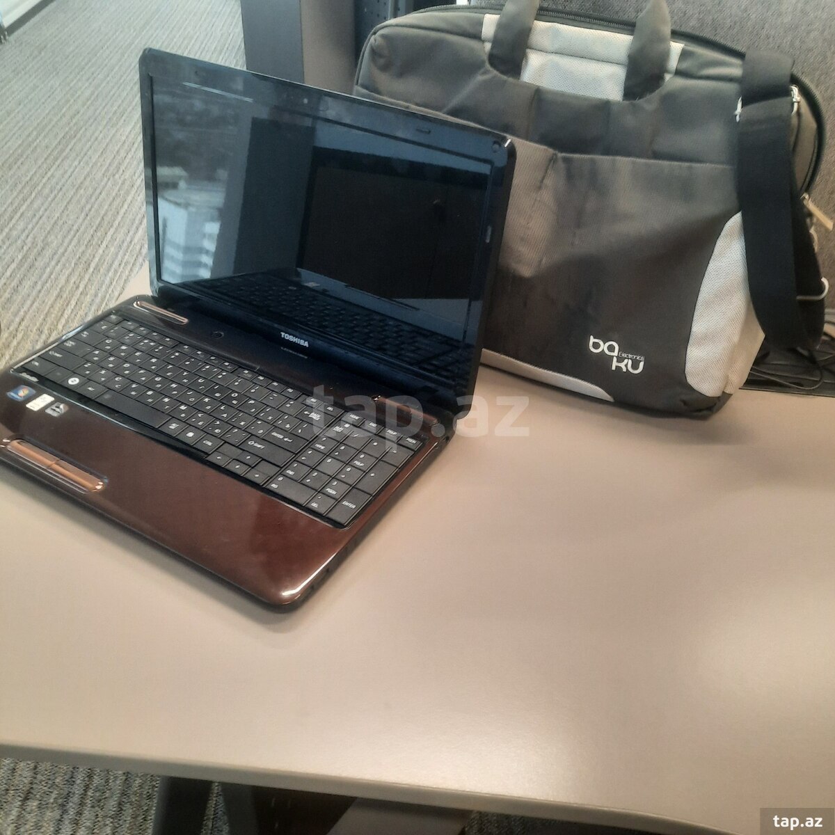 Noutbuk "Toshiba" (2)