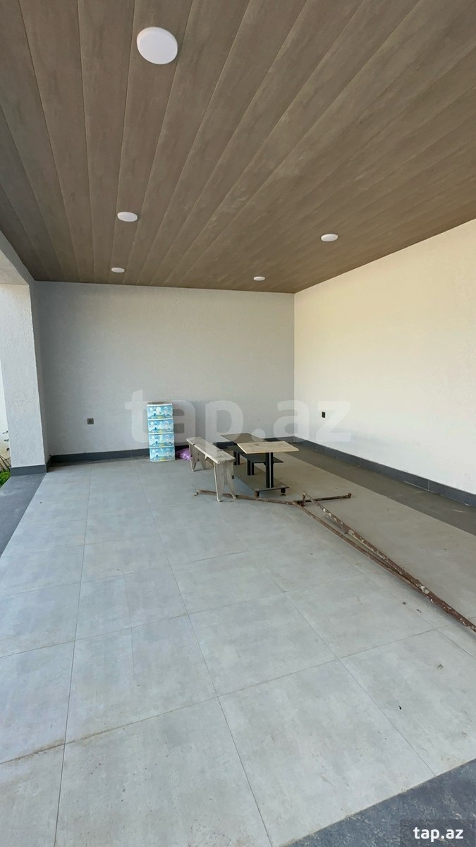 Bağ evi, Novxanı qəs.
