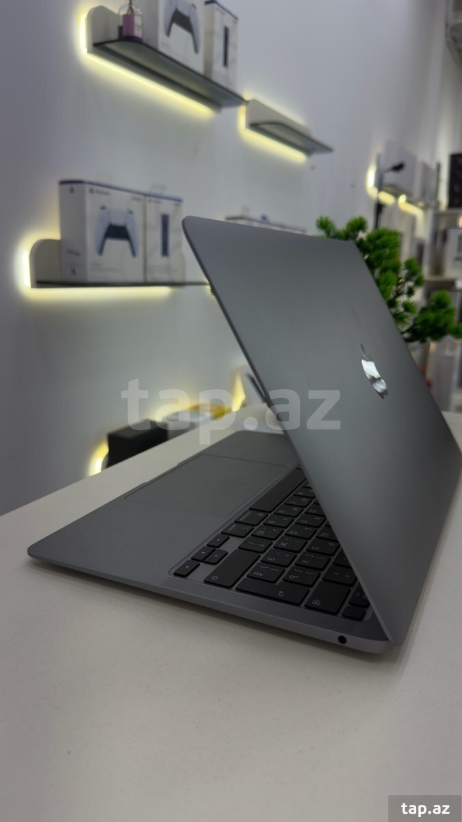 Apple MacBook Air M1 Gray 256GB (3)