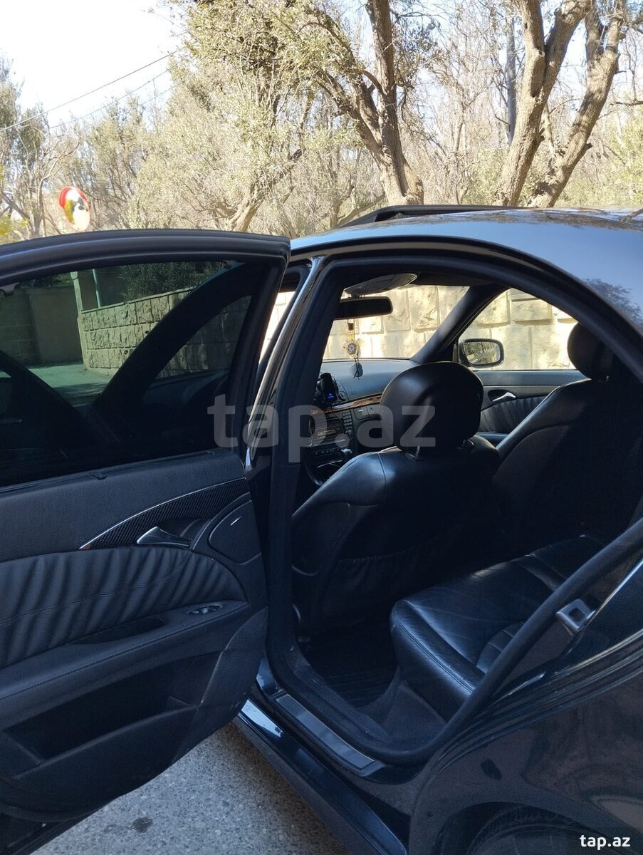 Mercedes E 280, 2008 il (12)