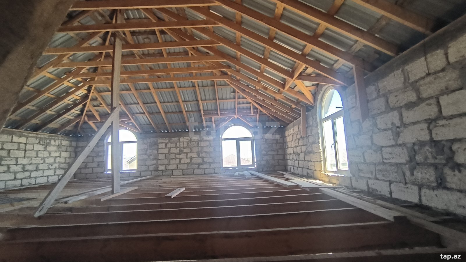 Həyət evi, Hövsan qəs. (14)