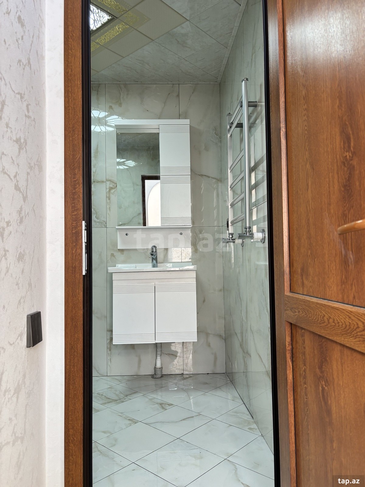 3-otaqlı mənzil, Həsrət Ağamaliyev küç., 164 m²