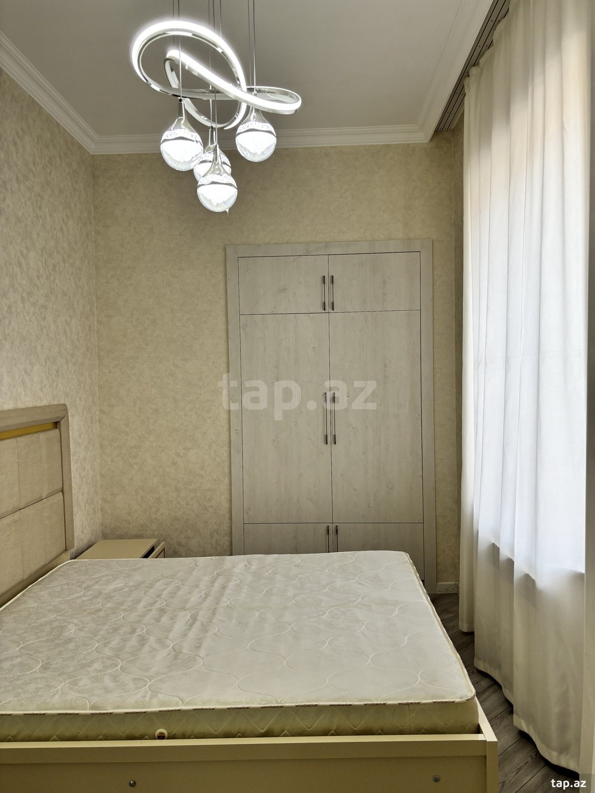 3-otaqlı mənzil, Həsrət Ağamaliyev küç., 164 m²