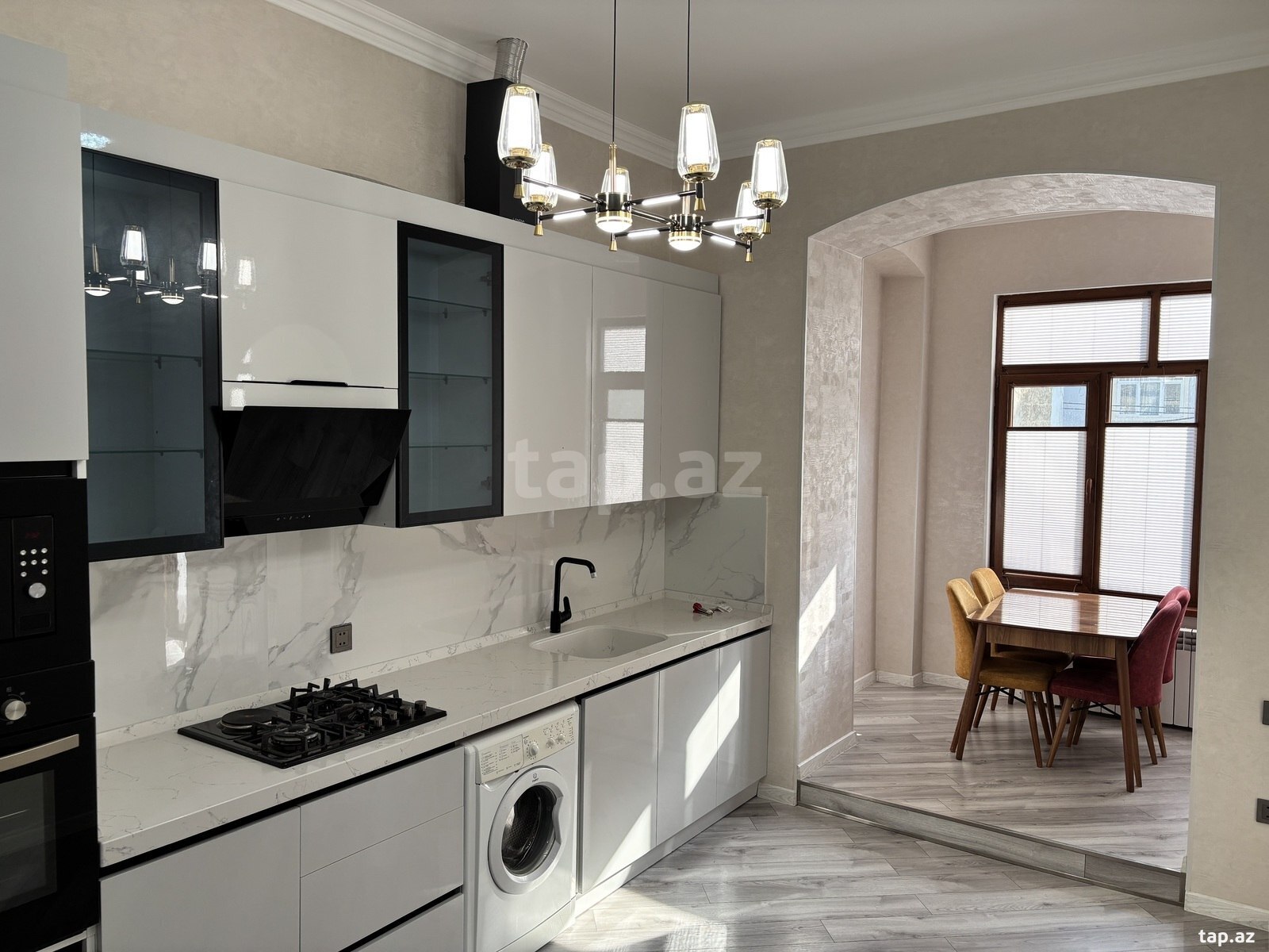 3-otaqlı mənzil, Həsrət Ağamaliyev küç., 164 m²