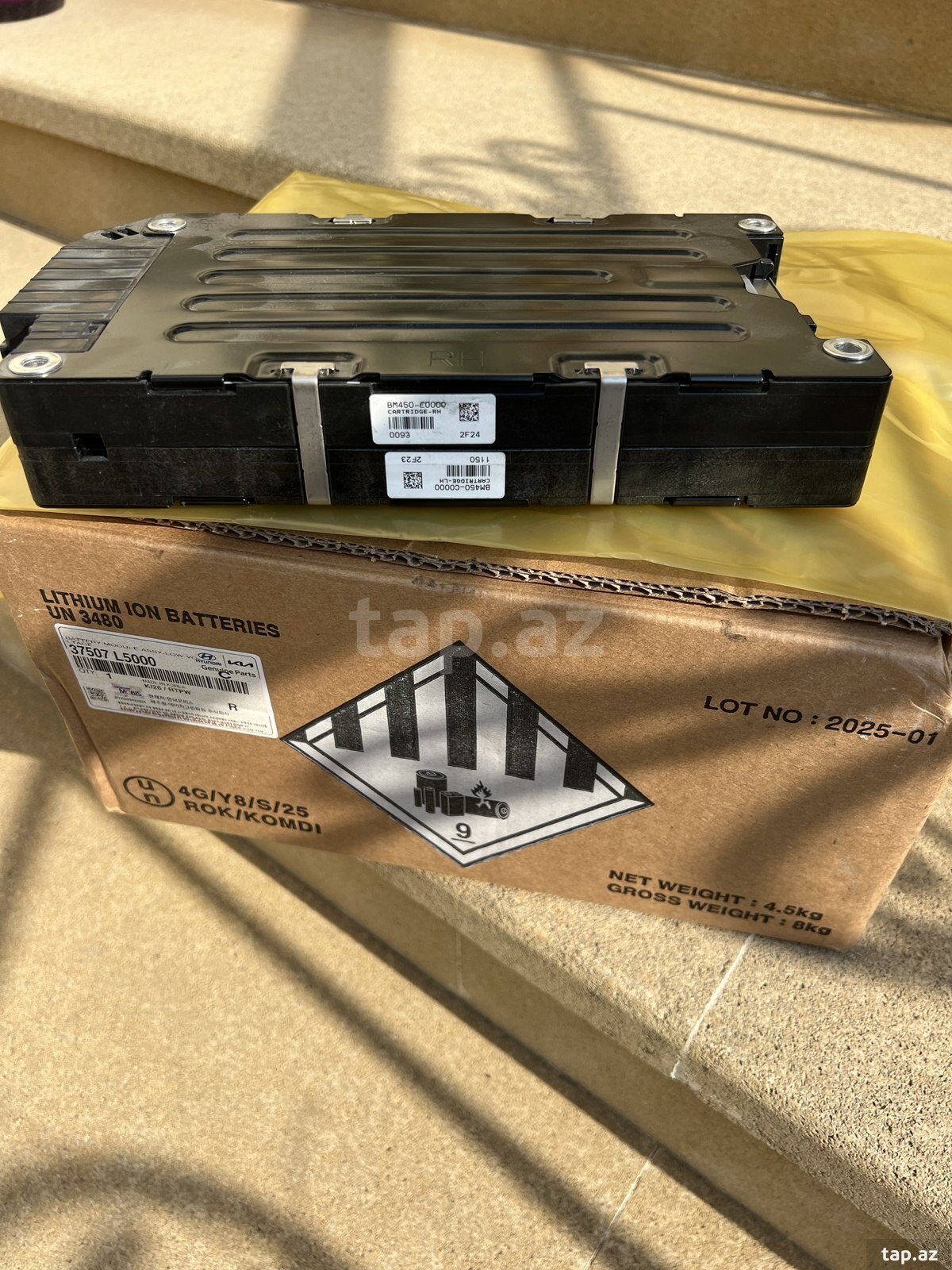 "Kia" Hibrid 1.6 2022 akkumulyatoru 12watt (2)