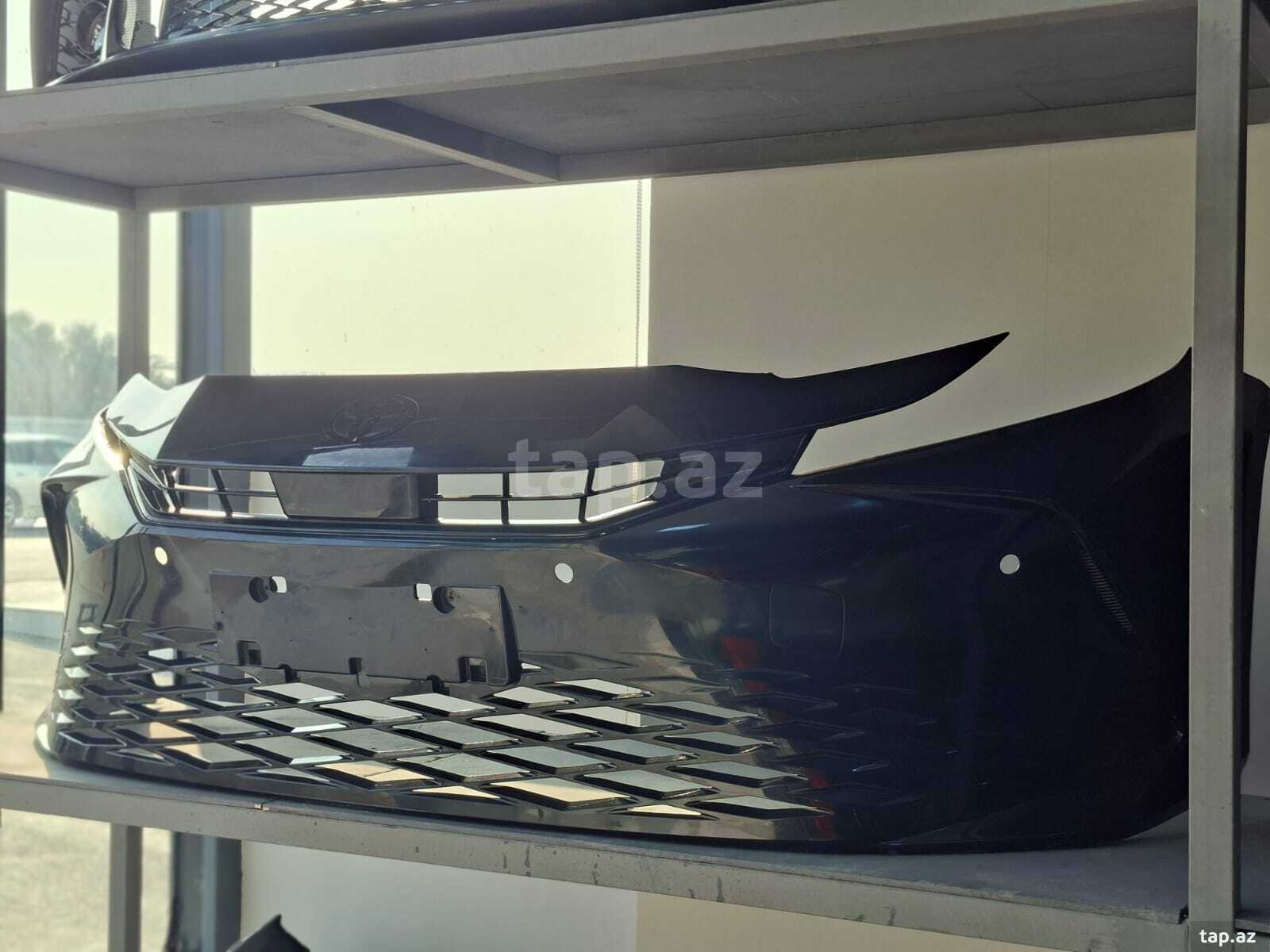 "Toyota Camry 2025" buferi (2)