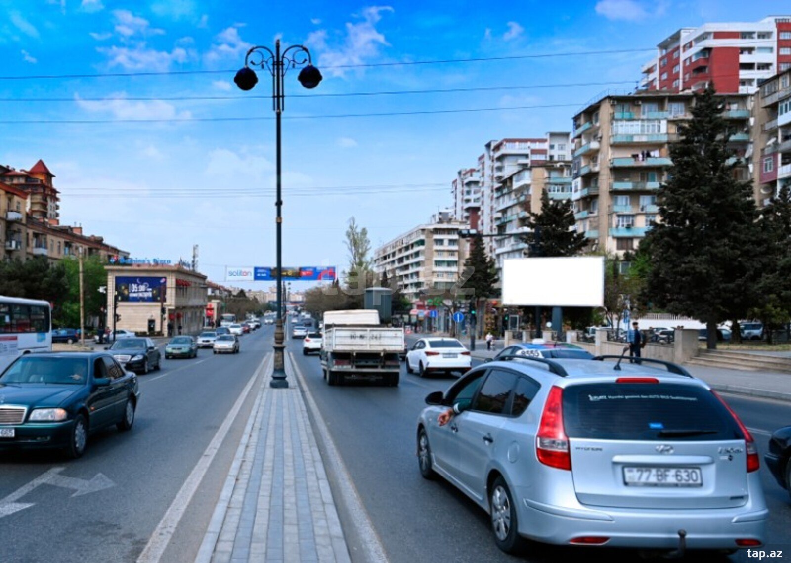 Obyekt, Qara Qarayev pr. (2)