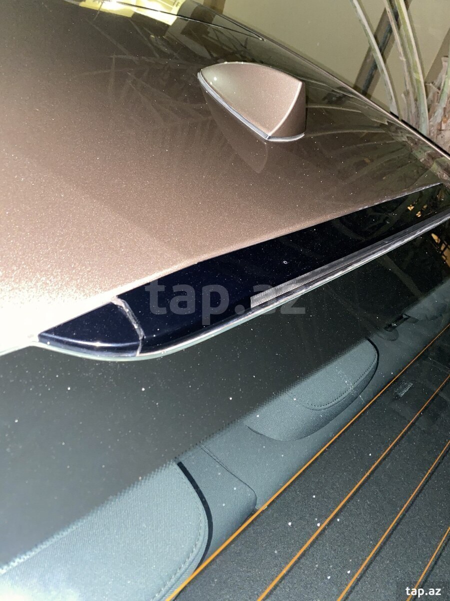 "Chevrolet Malibu" stop işığının təmiri (2)