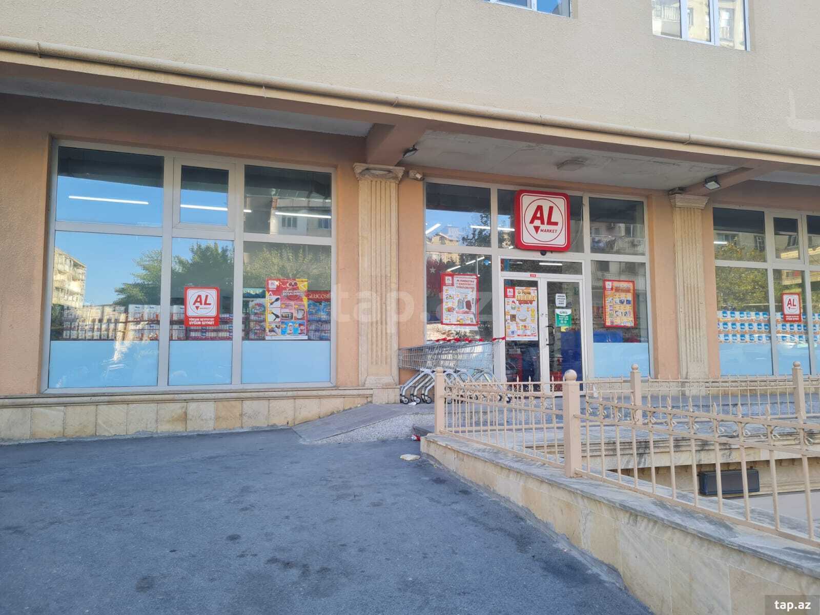 Mağaza, M.Xiyabani küç. (3)