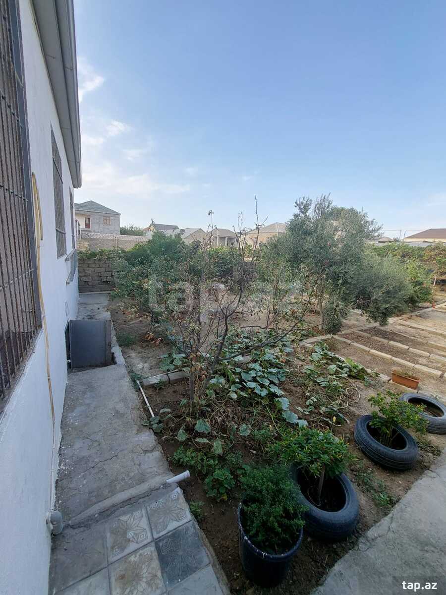 Həyət evi, Binə qəs. (15)