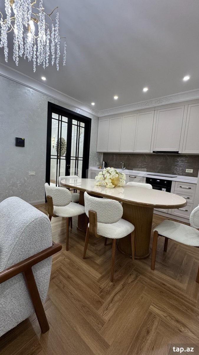 3 otaqlı mənzil satılır, Bakı