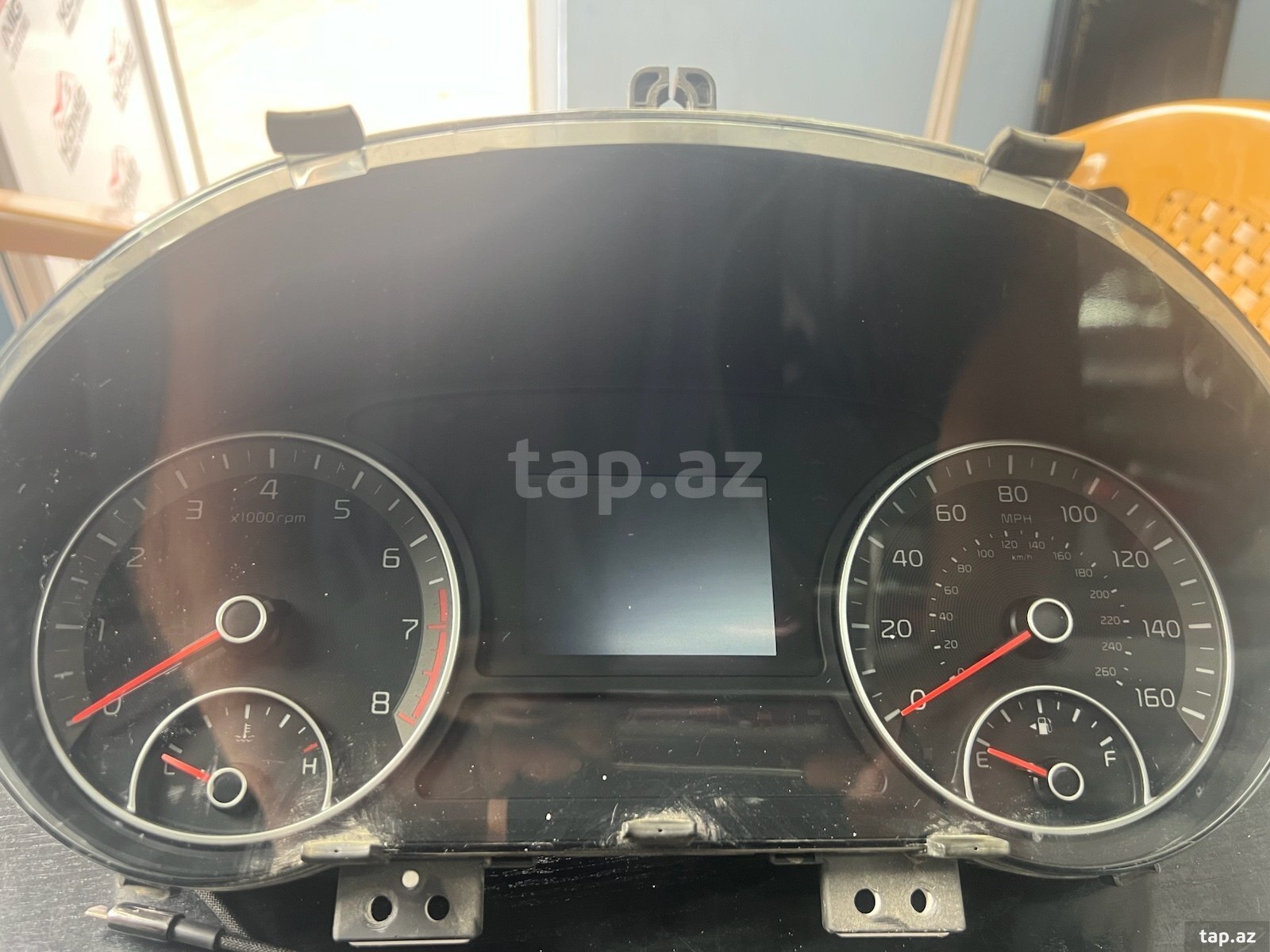 "Kia K5, Optima" sürətlər paneli