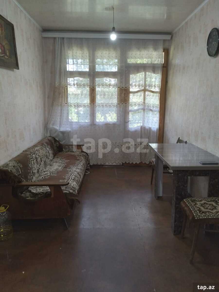 4-room apartment for sale, 7th microdistrict, Baku
