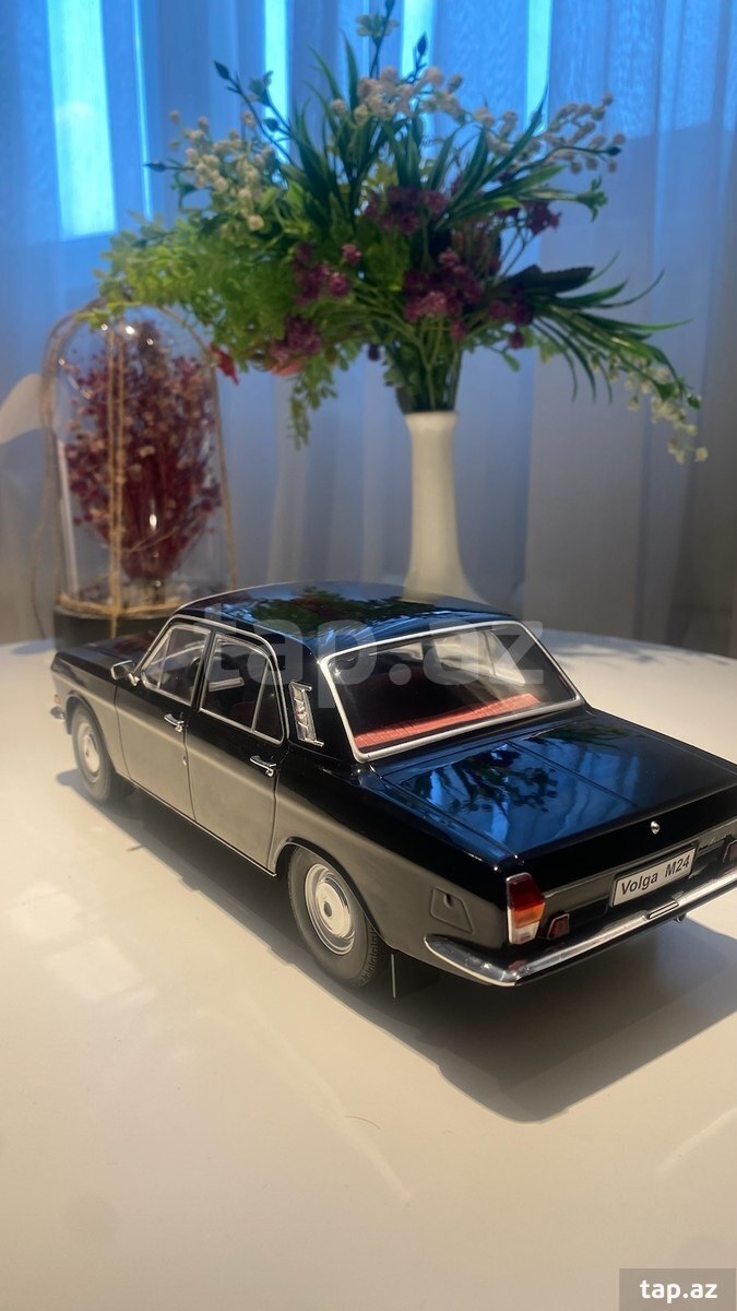 MCG GAZ 24 1/18 modeli (2)