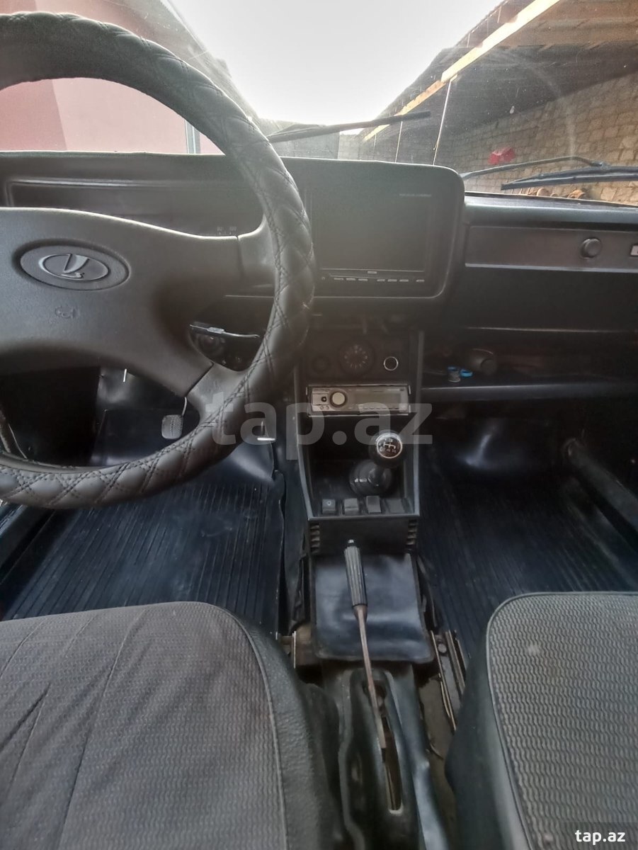 LADA (VAZ) 2107, 1990 il (8)