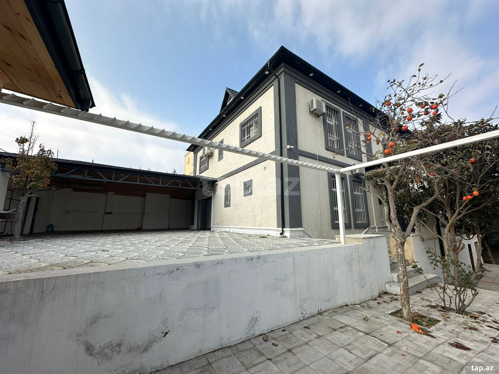 Villa kirayə verilir, Badamdar qəs.