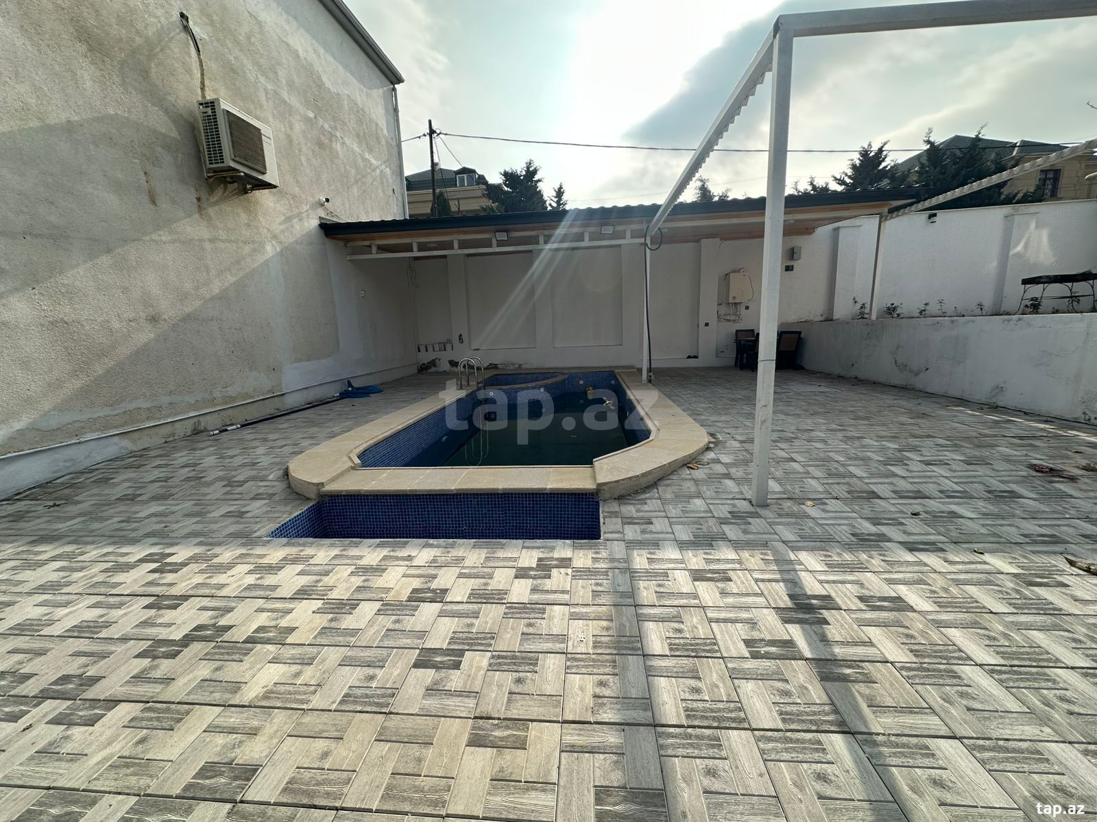 Villa kirayə verilir, Badamdar qəs. (6)