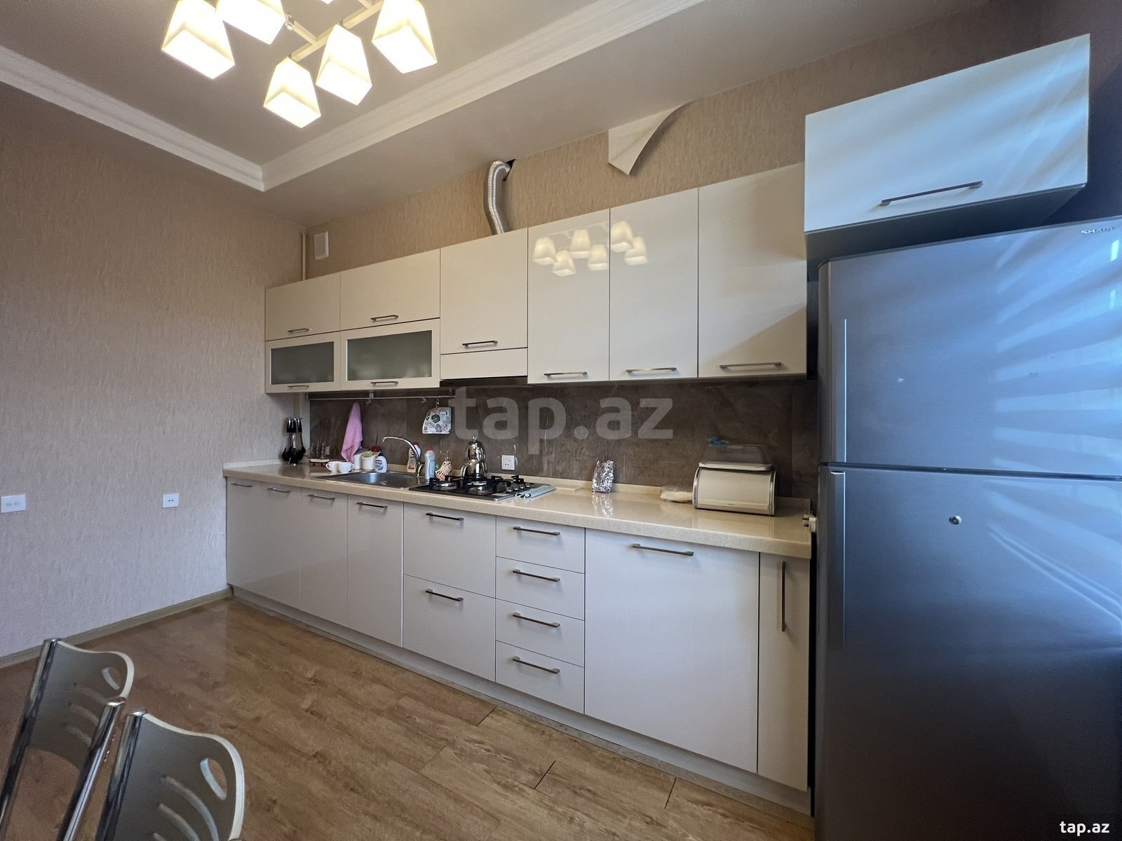 3-otaqlı mənzil kirayə verilir, A. Cəlilov küç., 100 m² (6)