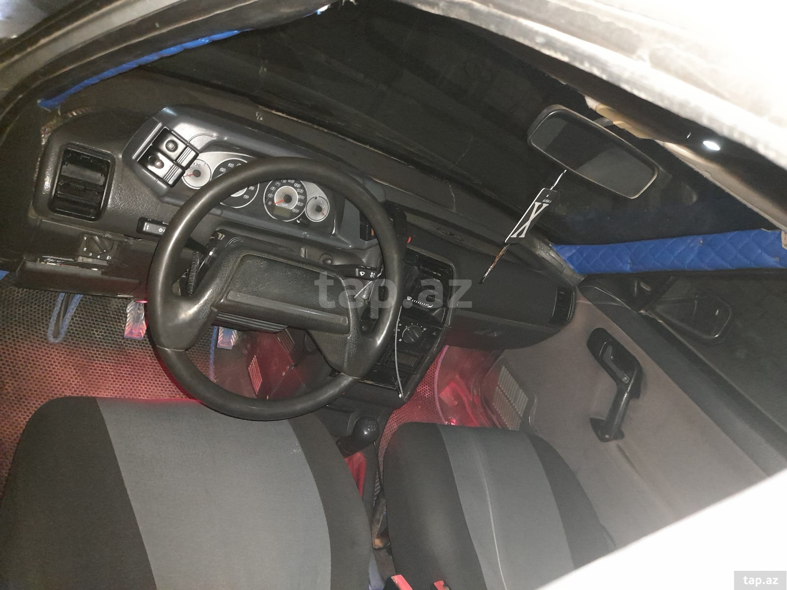 LADA (VAZ) 2112, 2002 il (9)