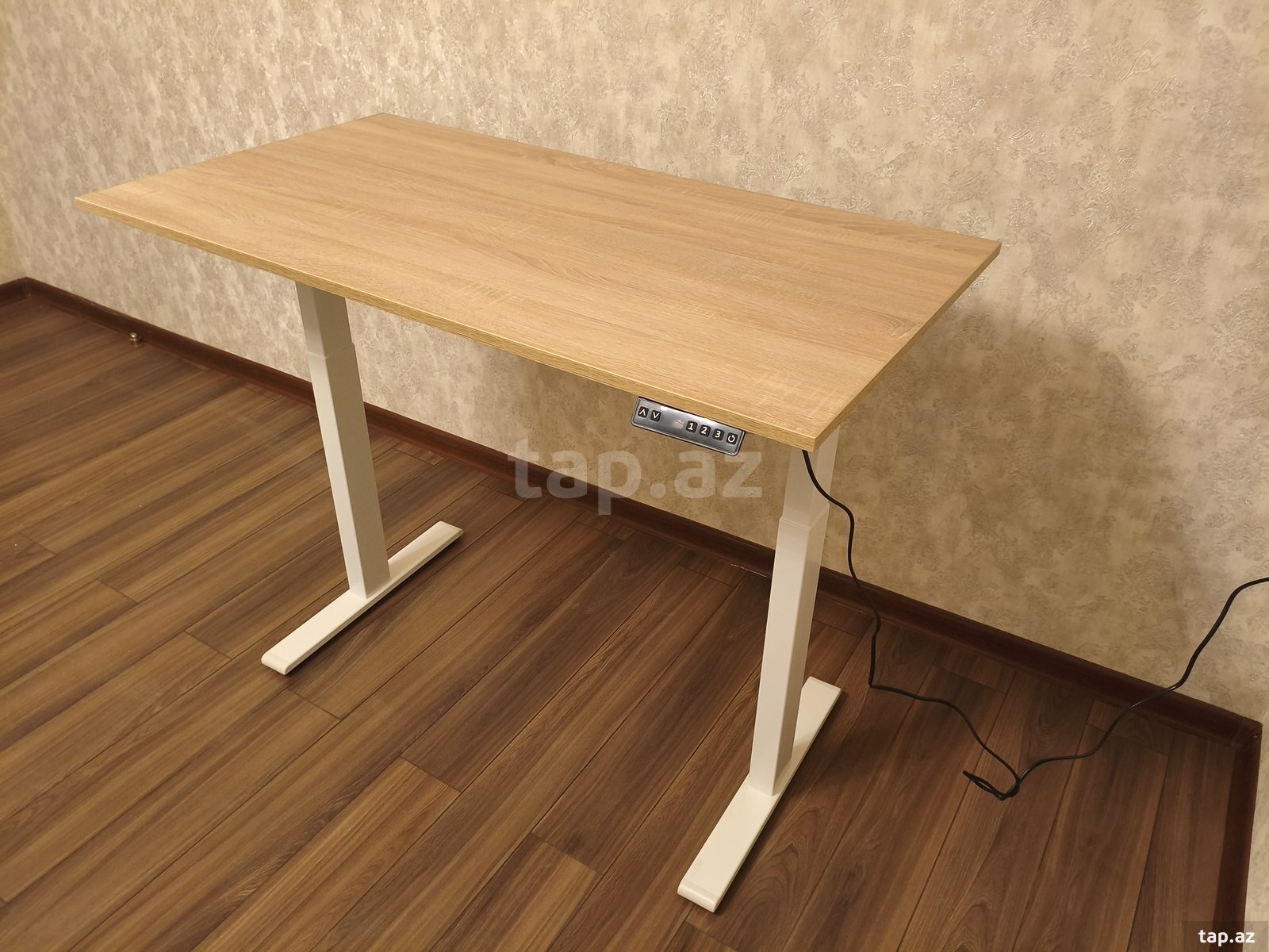 Elektrikli kompüter masası (6)