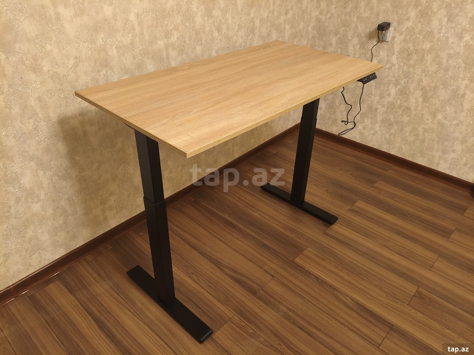 Elektrikli kompüter masası (13)