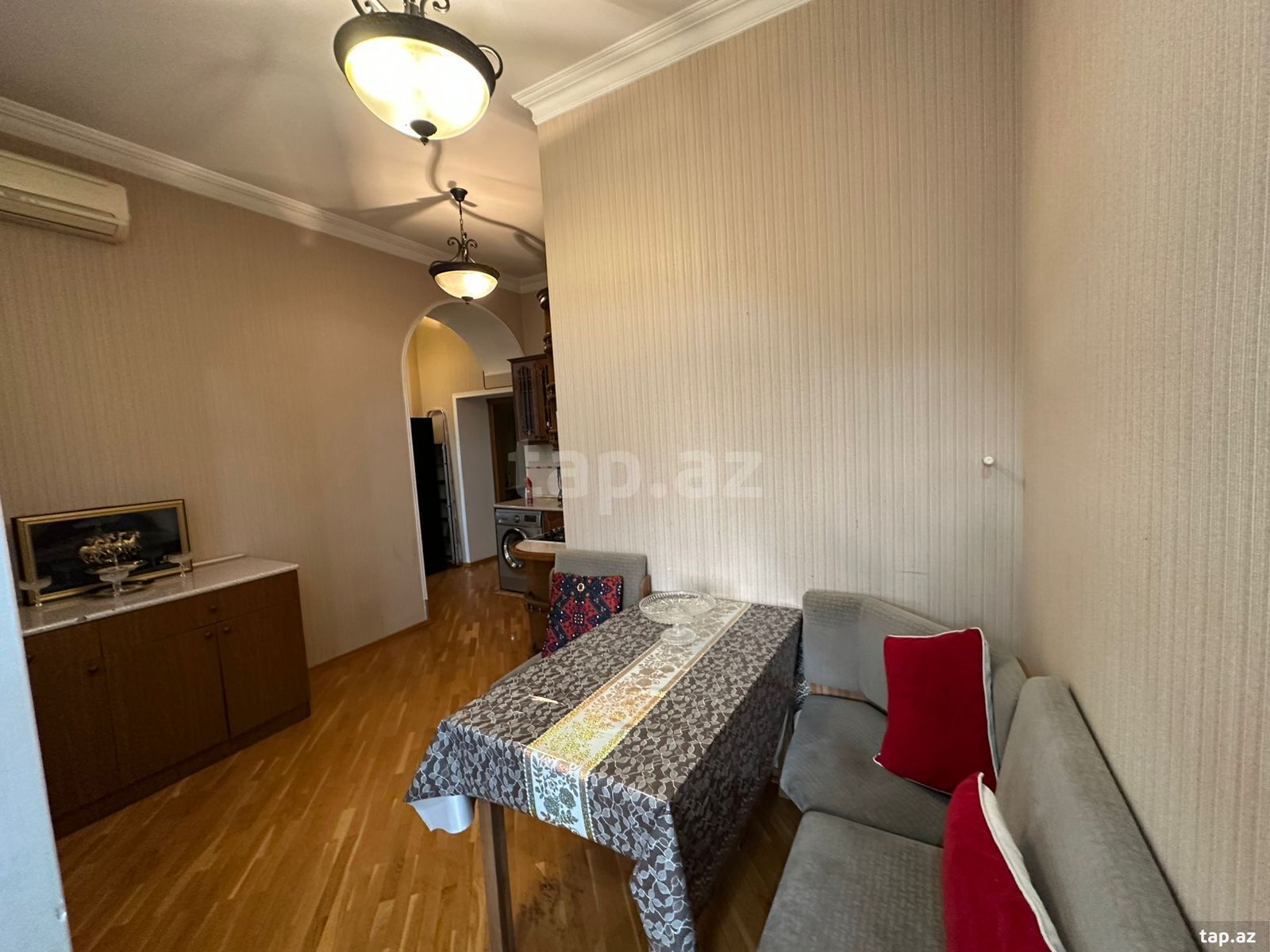 3-otaqlı mənzil kirayə verilir, Sahil m., 110 m²