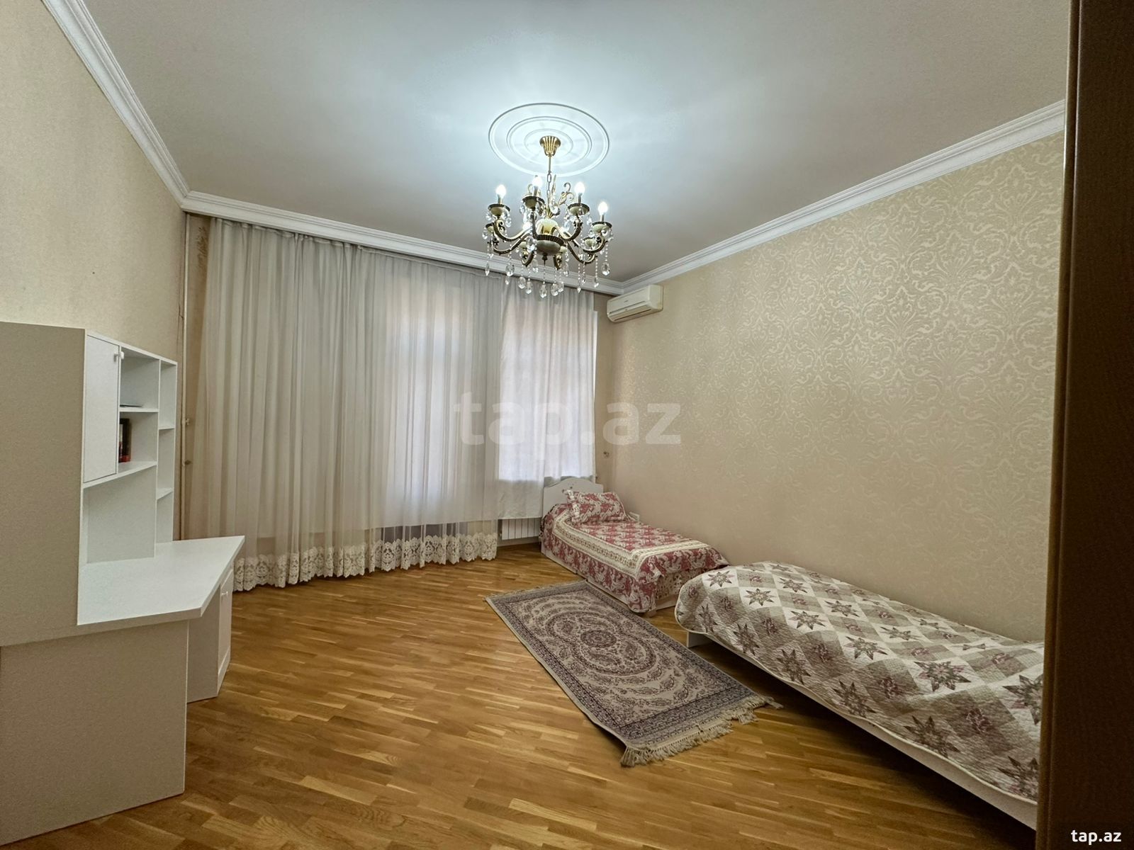 3-otaqlı mənzil kirayə verilir, Sahil m., 110 m²