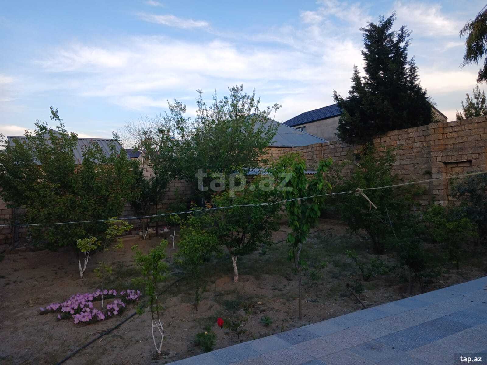 Bağ evi, Şüvəlan qəs. (32)