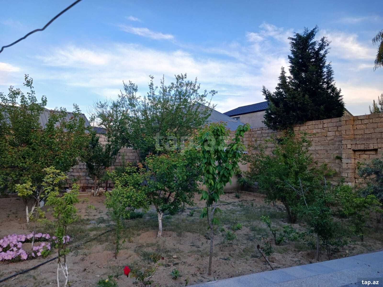 Bağ evi, Şüvəlan qəs. (33)