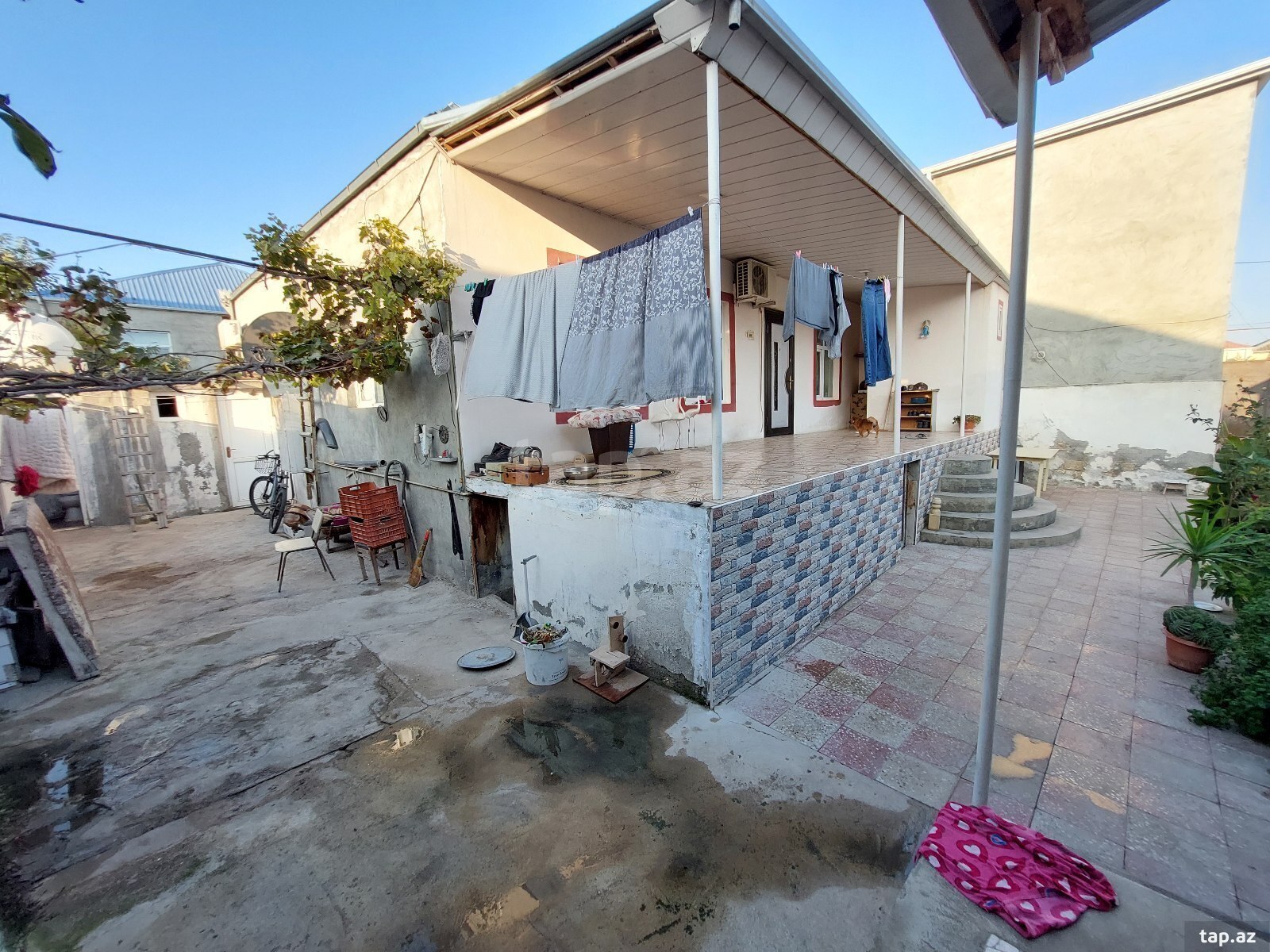 Həyət evi, Binə qəs. (3)