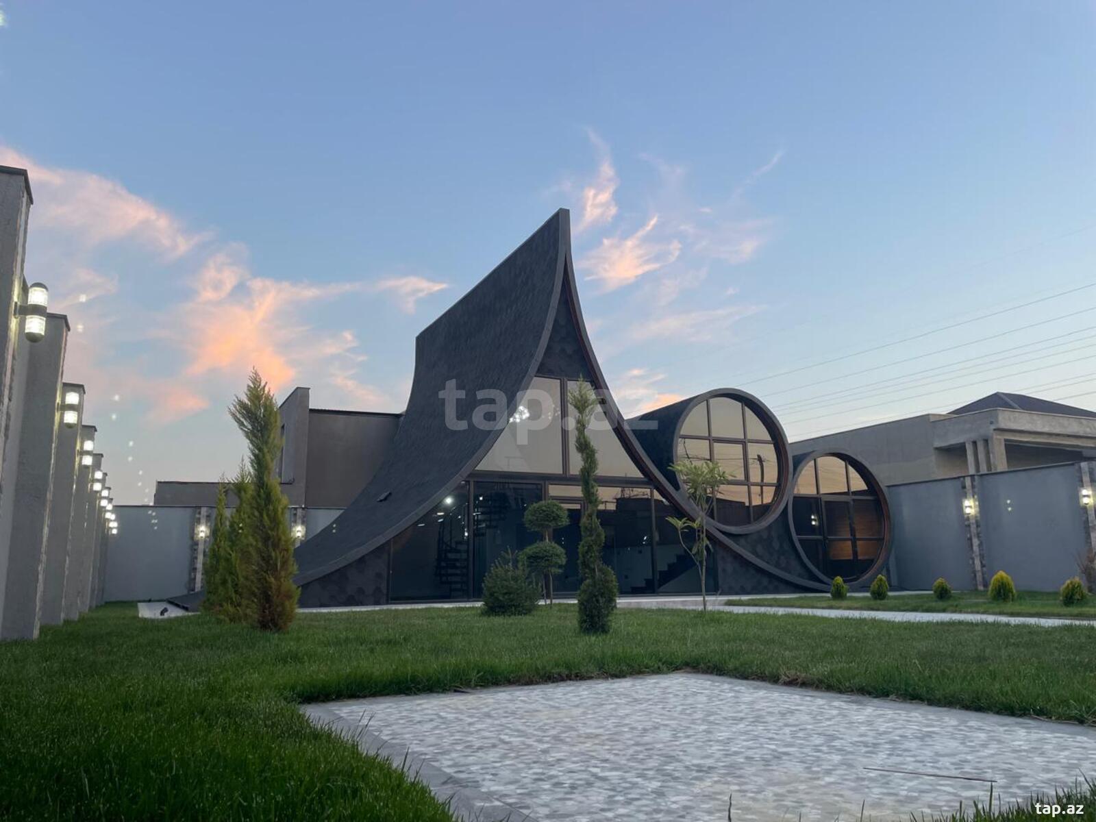 Bağ evi kirayə verilir, Şüvəlan qəs. (3)