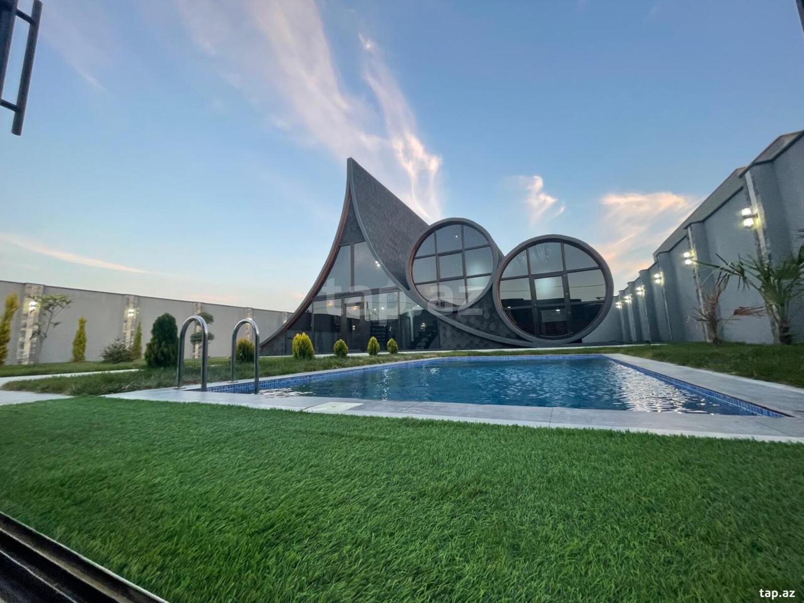 Bağ evi kirayə verilir, Şüvəlan qəs. (2)